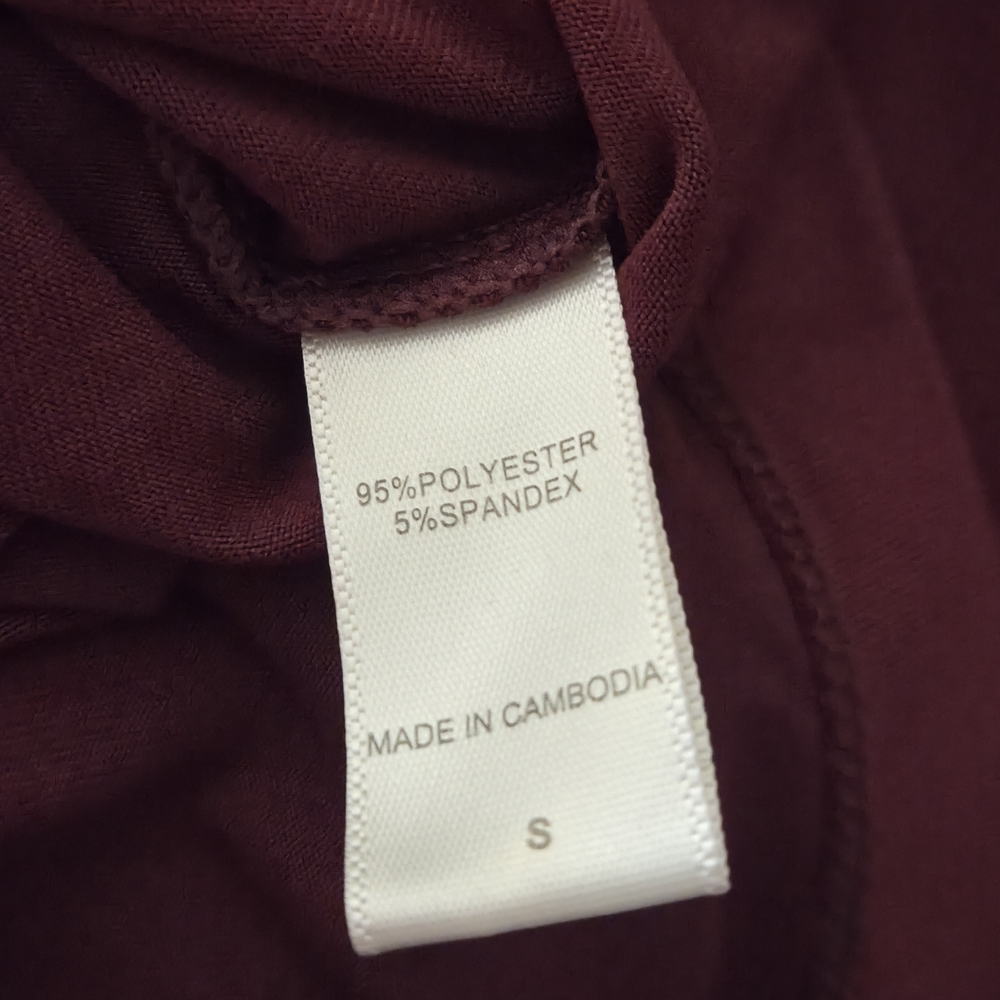 Nwot Comfort Code Lightweight Button Front V-Neck… - image 8